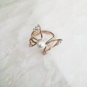 Alicia Bonnie • Flutter Rose Gold Adjustable Ring